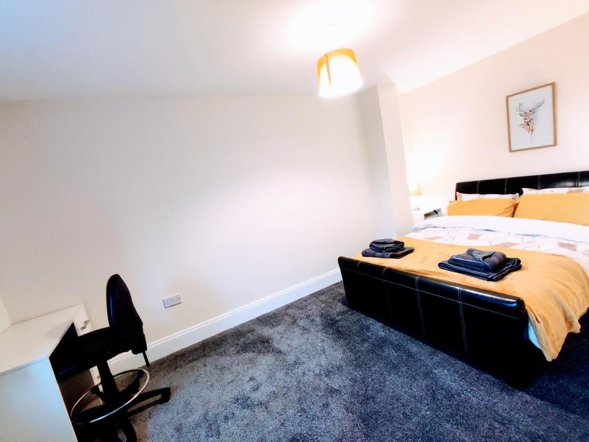 Crystal Suite 2 -Free Private Parking North Shields Esterno foto